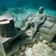 Illustration for article titled The Astonishing Treasures of Underwater Art Galleries